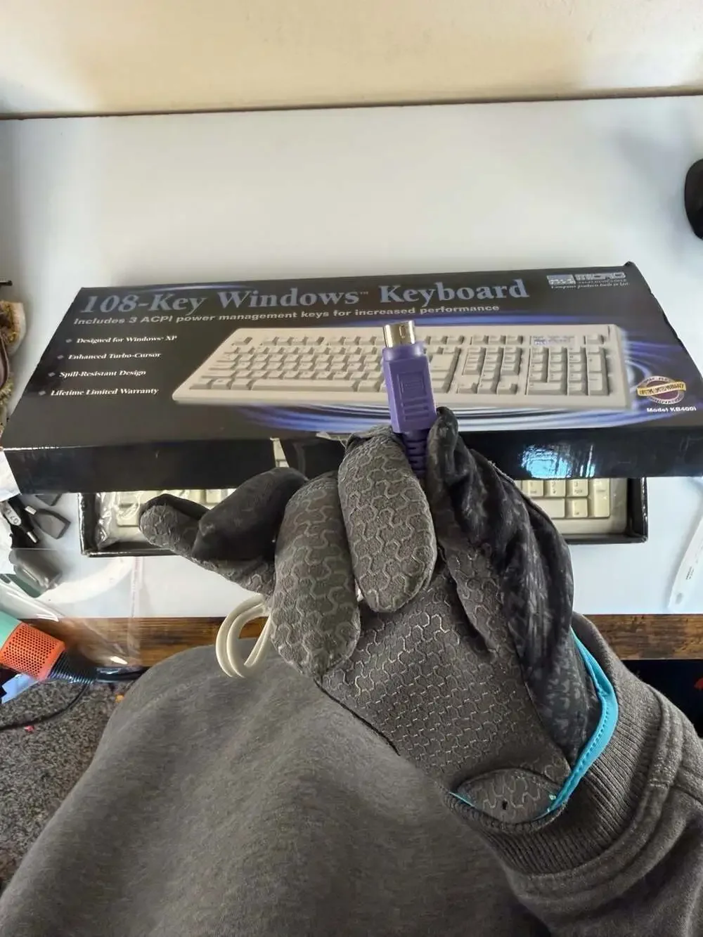 Micro Innovations KB400i 108-Key Windows Keyboard PS/2 Vintage New
